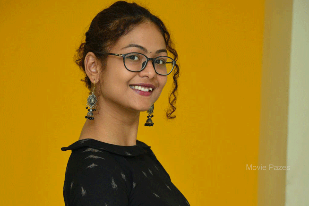 aditi-myakal-at-big-fm-interview-for-ami-thumi